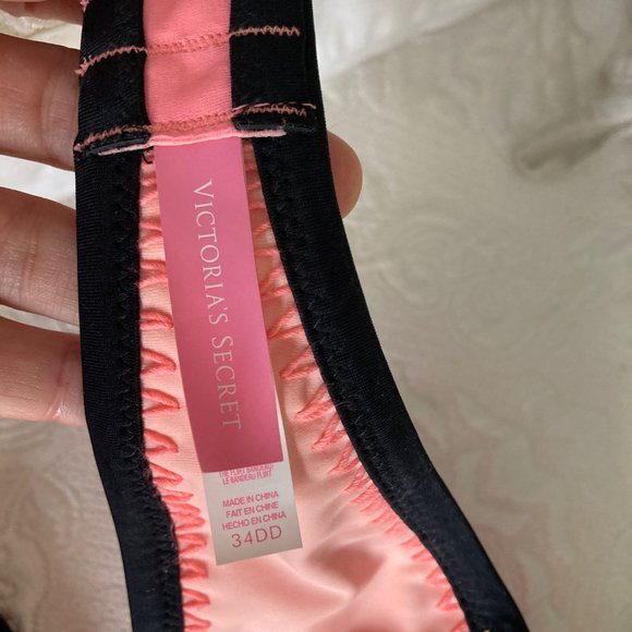 Victoria Secret Swimsuit - Picture 2 of 3